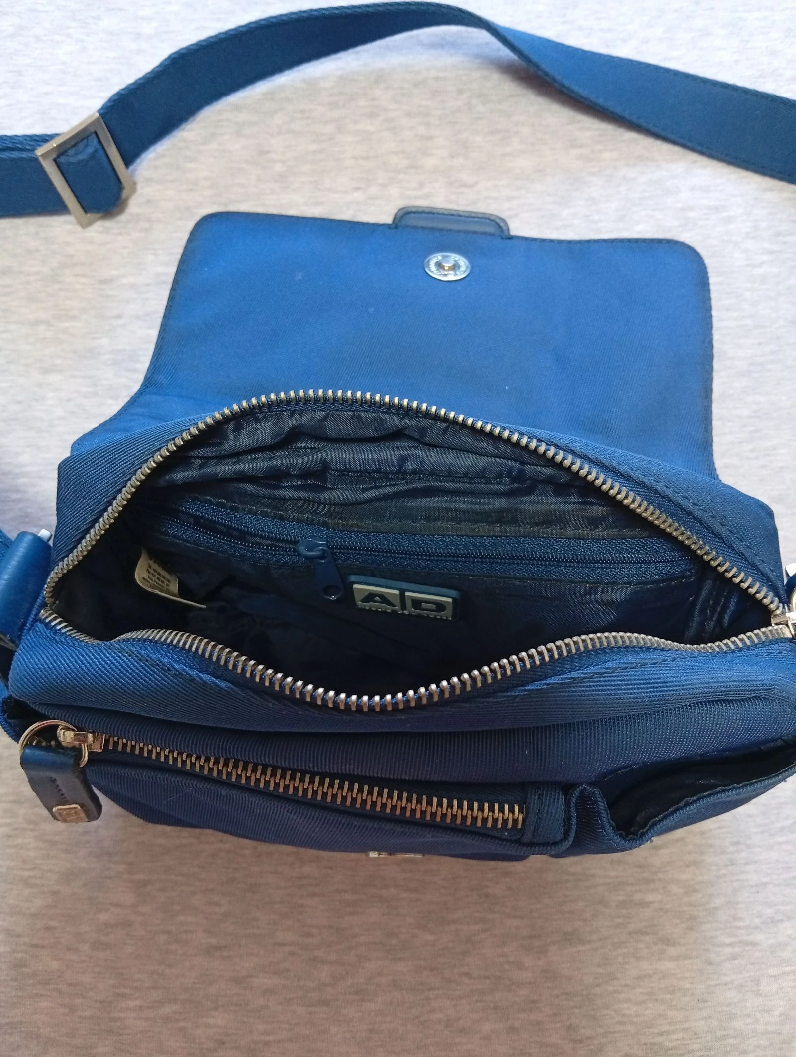 Bolsa transversal Adolfo Domínguez – photo 8